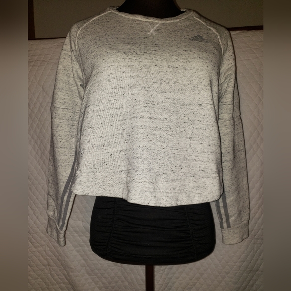 Adidas crop sweater - Picture 3 of 13